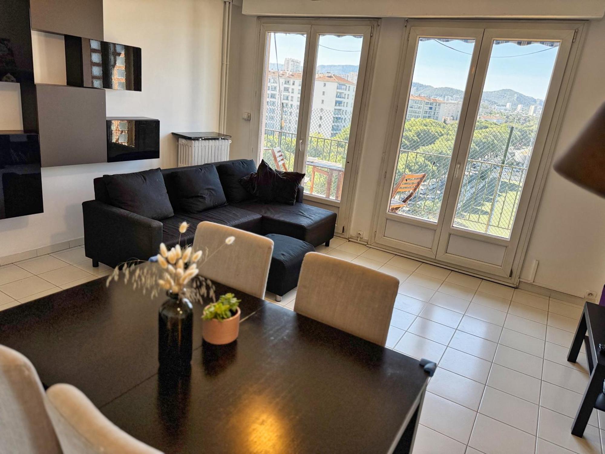 Appartement Vue Incroyable, Lumineux & Calme *